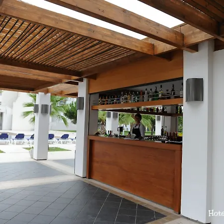 Pizzomunno Palace Hotel 5*